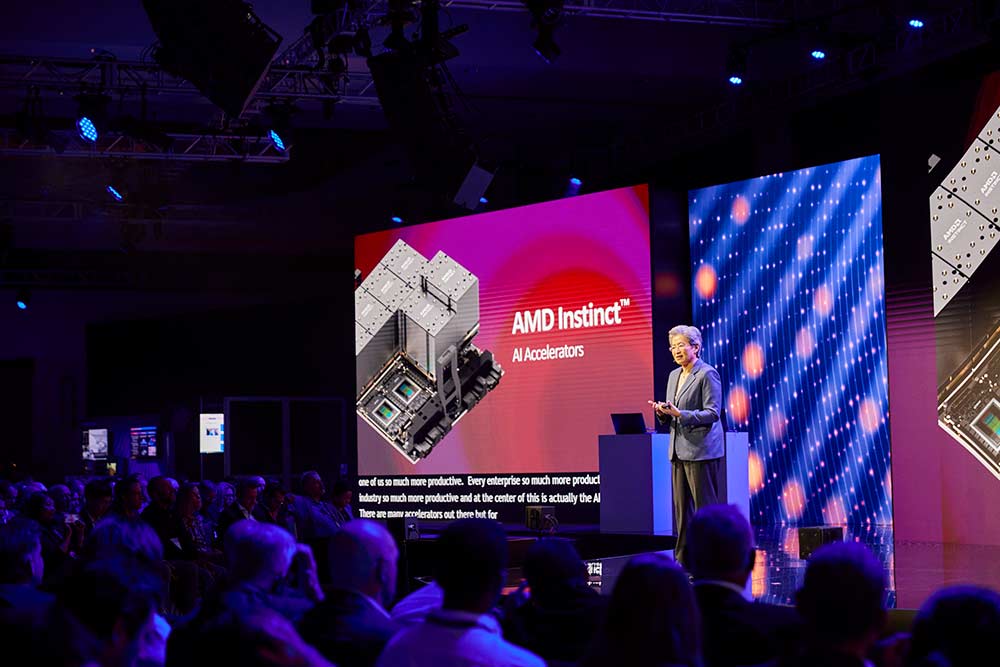 Dr. Lisa Su presents AMD's AI technology